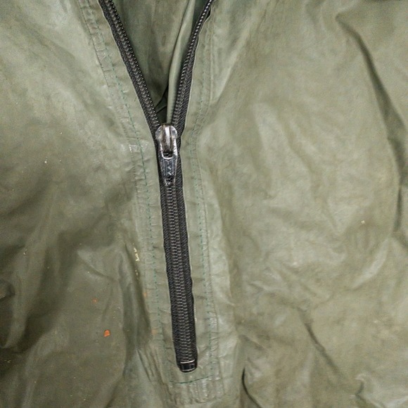 LL Bean Vintage Military issue Rain Jacket Anorak Olive Green Hooded Fragile - Picture 10 of 16